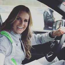 Motogp moderatorin save the date: Frau Am Steuer Eve Scheer Moderation Motogp Servustv