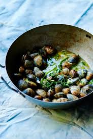 Palourdes Sautees Aux Herbes Fraiches Recette Palourdes Palourde Recette Recettes De Cuisine