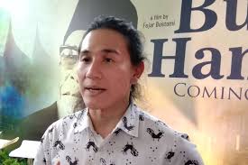 Aldino 4th july 2013 pada waktu 6:23 pm. Vino G Bastian Belajar Bahasa Arab Demi Buya Hamka