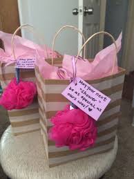 Baby Shower Hostess Gifts Include Body Wash Facial Towelettes Face Masque And Aromathera Shower Hostess Gifts Baby Shower Host Gift Baby Shower Game Gifts