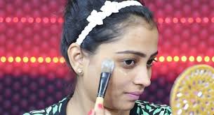 Every woman in the world wants to look beautiful. How To Remove Facial Hair Permanently At Home Simple Diy Methods