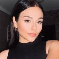 50+ perfiles de «Veronica Silva»