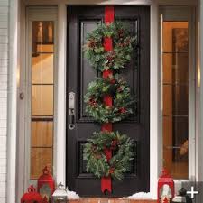 Inspiration For My Front Door For Christmas Outdoor Christmas Decorations Christmas Wreaths Outdoor Christmas