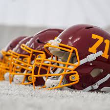 Official account for the washington football team equipment staff. New Helmets New Attitude As Rebranded Washington Football Team Takes The Field Professional Sports Richmond Com