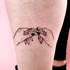 Roll Up The Universe Based On Clients Drawing Heartstrongtattoo Boo Tatowierungen Tattoo Freundschaft Kleine Tattoo Ideen
