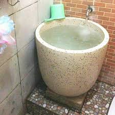 Bathtub (bak mandi, wadah besar untuk menampung air). Bak Mandi Teraso Etnic Balibam Lazada Indonesia