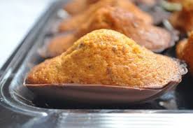 Madeleines Aux Noisettes En Coque De Chocolat Blog Cuisine Avec Du Chocolat Ou Thermomix Mais Pas Que Recette Madeleine Blog Cuisine Alimentation
