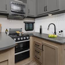 Backsplash White Picket 24"..