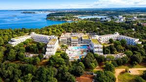 Zelena laguna mobile homes ⭐ , croatia, poreč, zelena laguna b.b 2: Hotel Delfin Zelena Laguna Porec Hotel Delfin Kroatien Hrvaska Net