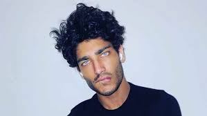 The akash network is a secure, transparent, and decentralized cloud computing marketplace that connects those who need computing resources (tenants) with those that have the computing capacity. Akash Kumar On Social Media The Photo As A Child Belongs To Another The Reaction Of The Web Ruetir