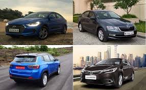 Jeep has launched the compass suv in india at a disruptive price and while it threatens to disrupt the suv segment in india, there are other segments like the midsize sedan segment which are now under pressure. Jeep Compass Suv Vs Toyota Corolla Vs Hyundai Elantra Vs Skoda Octavia Price And Specifications Comparison