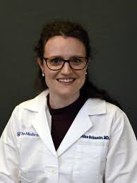 👨‍🎓 Visiting Professor Rounds! 👨‍🎓 Penn Neurology had the distinct  honor to host Dr. Vanja Douglas from UCSF neurology! We discussed a  fascinating case of subacute cerebellar syndrome with eye movement  abnormalities.