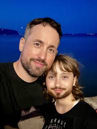 Dan Beasley-Harling (@danbeasleyharling) • Threads, Say more