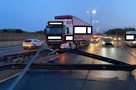There is congestion on major routes as many head to the region Traffic Jam On The M6 Highway As A Car Accident Caused 7 Miles Of Queues Israel News