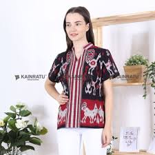 Dikesempatan kali ini kain ratu. Kreasi Baju Kain Tenun Jepara Fashion Tenun Jepara Asli Posts Facebook Meskipun Belum Dicuci Mereka Memakai Baju Tenunnya Saat Kami