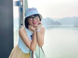 Nó như một thứ nhật ký, giãi vì thế tiếng là con quan đại thần nhưng ngay từ thời thơ ấu nguyễn du đã phải sống vất vả thiếu thốn. ThÆ¡ Nguyá»…n La Ai Va Lam Gi Tren Youtube Ä'áº¿n Ná»—i Máº¥y Hom Nay Bá»‹ Pháº£n Ä'á»'i Dá»¯ Dá»™i