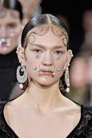 Tattoo And Piercing Infections 101 Aftercare Instructions Teen Vogue