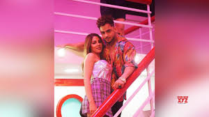 Google's free service instantly translates words, phrases, and web pages between english and over 100 other languages. 9tnunwognis36m