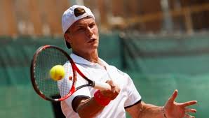 A mindössze 26 éves fucsovics márton a magyarok egyik legnagyobb büszkesége, a teniszező ugyanis az előkelő 62. Fucsovics Marci Most Is Mutasd Meg Mindent Bele Szabolcsihir Hu