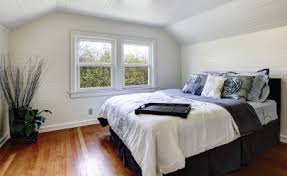 Vaulted ceiling ideas (design gallery). 9 Design Decor Ideas For Apartments With Vaulted Ceilings Tips Forrent