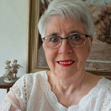 Hi! I'm new to this group. I succumbed and got an air fryer