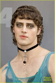 Kim Cattrall, Devin Way & More Stars Hit Up 'Queer as Folk' World Premiere  During Outfest 2022: Photo 4768890