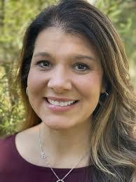 Eli Bradford's Instagram, Twitter & Facebook