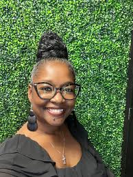 Expats moving to Africa