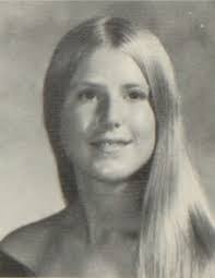 Lori Eckert's Instagram, Twitter & Facebook