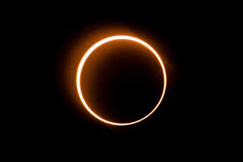 The eclipse is an annular eclipse, with the relative positions of the moon meaning that it only partially covers the sun. 9glmmzkpuzda7m