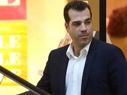 Jun 15, 2021 · είναι βουλευτής α΄αθηνών και αν. O 8anos Pleyrhs Analambanei Th Nomikh Yposthri3h Toy St Mpalaska Gia Ta Skoypidia Alfavita