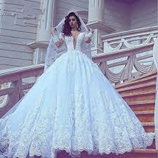 From short wedding dresses to dramatic ball gowns, we promise your dhgate wedding gown will be the most spectacular dress you have ever worn. Amazing Ball Gown Vestido De Noiva Arabic Dubai Luxury Lace Wedding Dresses Long Sleeves Deep V Neck Beaded Bride Wedding Gowns Wedding Dresses Aliexpress
