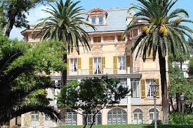 À force de glissements sémantiques, elle s'échine à faire croire que le traité de san remo accordait la palestine tout entière. San Remo Italie Guide De Voyage Pour La Station Balneaire De San Remo Sur La Cote Ligure