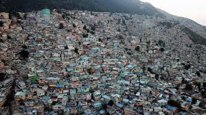 A magnitude 5.9 earthquake in 2018 killed more than a dozen people. Tote Bei Erdbeben Auf Haiti Panorama Sz De
