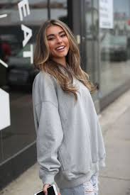 We'll also take a look at how madison beer's style has evolved including her hair and makeup. Madison Beer Outside Alen M Femme Coiffure Hair Salon 05 Gotceleb