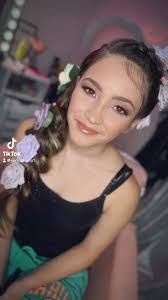 Betsy Ojeda's Instagram, Twitter & Facebook