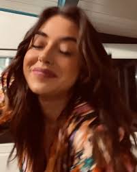 Léa Solis (@lea__solis) • Instagram photos and videos