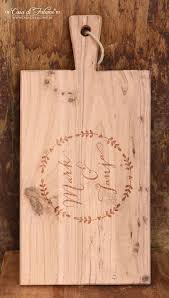 Mannergeschenke Personalisiertes Schneidebrett Mit Gravur Geschenke Mit Gravur Geschenke Holzerne Hochzeit Und Geschenk Hochzeit