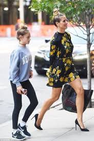 Following a successful modeling career, klum became the host and a judge of germany's next topmodel. 26 Leni Klum Ideas Heidi Klum Heidi Klum Style Heidi
