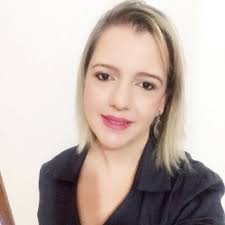 Danielle Santos Lira