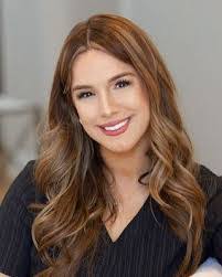 Jennifer Yeager's Instagram, Twitter & Facebook