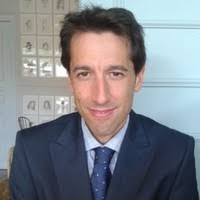 100+ perfiles de «De La Mancha»