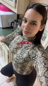 kerri (@kerrijohnquin)