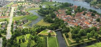 The administrative centre of the municipality the city of fredrikstad was founded in 1567 by king frederick ii, and established as a. Fredrikstad Kommune Effektiviserer Innbyggerdialogen Med Servicetorglosning Fra Skill Skill As