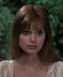 Madeline Smith en The Vampire Lovers: Un icono de los 70s