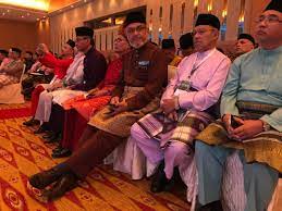 Bumiputera kian kusut #bumiputera #asuransi #gagalbayar kunjungi juga social media channel kami : Dzulkefly Ahmad On Twitter Hadir Kongres Bumiputera Negara Ucap Perasmian Pm Yab Tun Dr M Chedetofficial Tegas Tajam Mudah Bersambung Sesi Dialog Masa Depan Bumiputera Negara Dimoderator Menteri