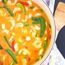 In this quick shrimp curry, shrimp are simmered in a fragrant thai coconut sauce infused with fresh herbs. Red Curry Soup Mama Loves Food
