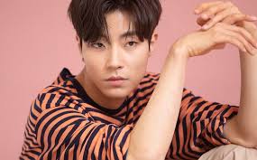 He was born on january 19, 1991 and made his acting debut in 2018. Biodata Profil Dan Fakta Lengkap Aktor Hwang In Yeop Kepoper