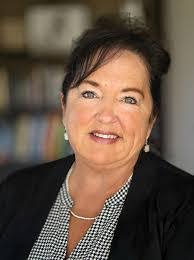 Ursula Hope's Instagram, Twitter & Facebook