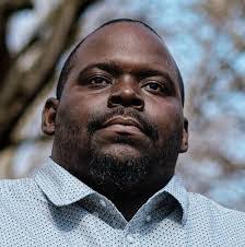 Brandon Maly's Instagram, Twitter & Facebook